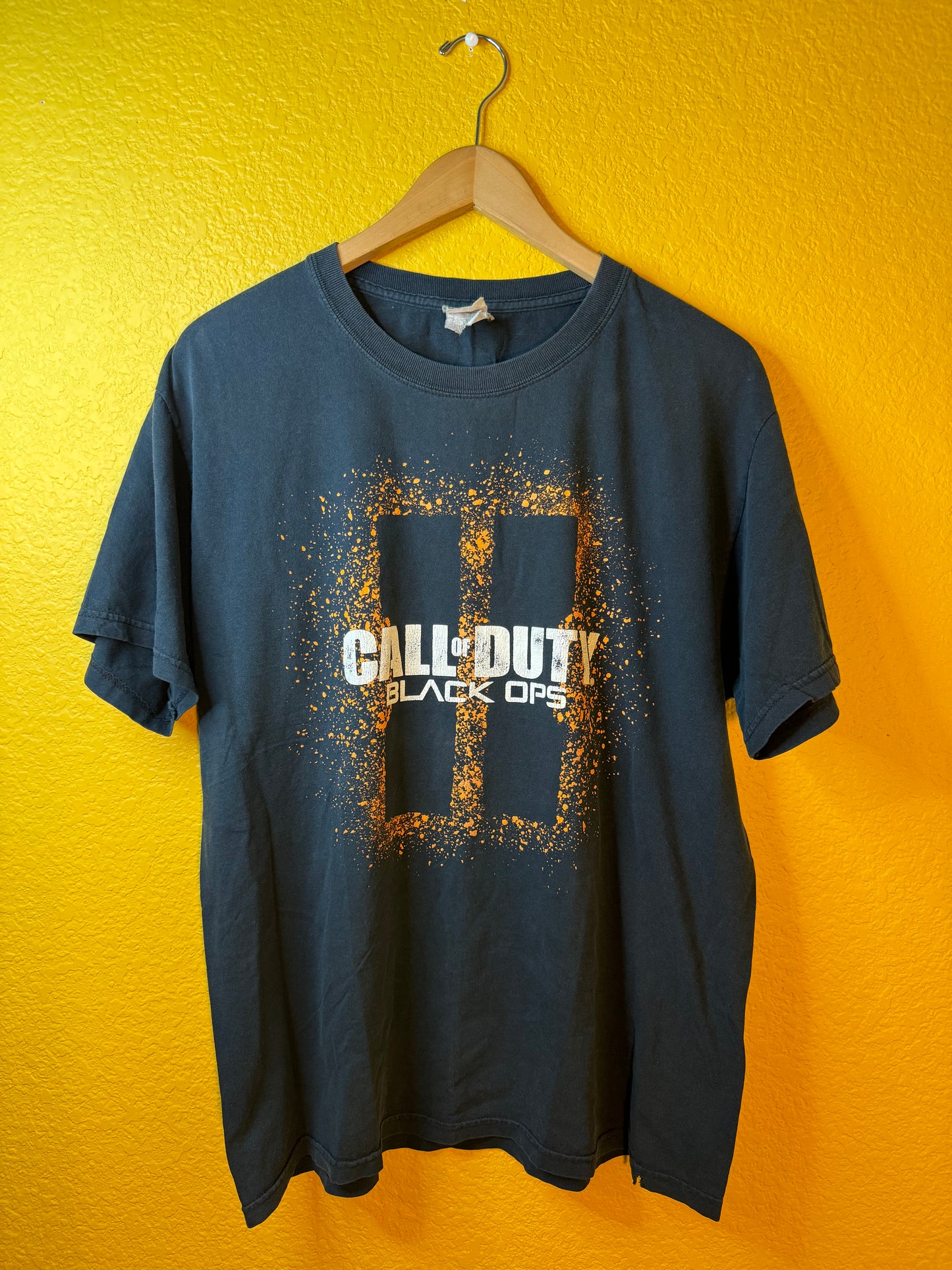 Call Of Duty Black Ops 2 Tee - Large